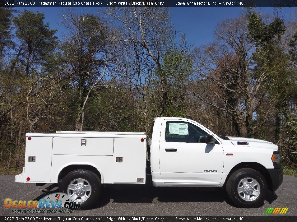 2022 Ram 2500 Tradesman Regular Cab Chassis 4x4 Bright White / Black/Diesel Gray Photo #5