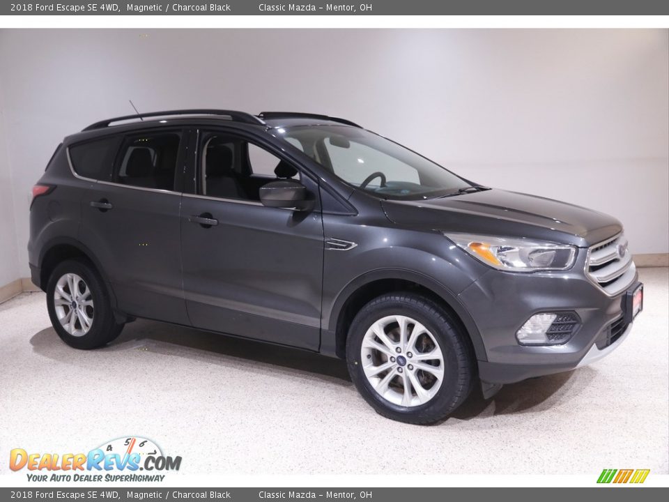 2018 Ford Escape SE 4WD Magnetic / Charcoal Black Photo #1