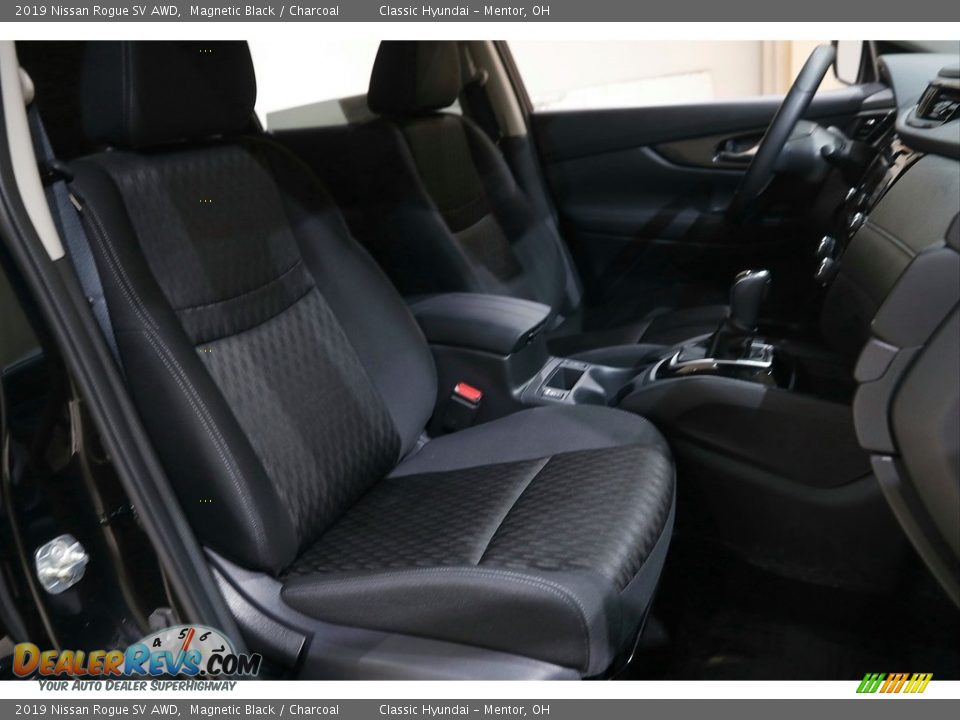 2019 Nissan Rogue SV AWD Magnetic Black / Charcoal Photo #15