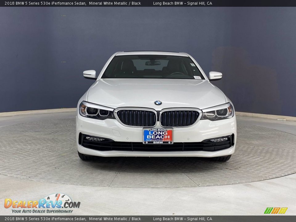 2018 BMW 5 Series 530e iPerfomance Sedan Mineral White Metallic / Black Photo #2