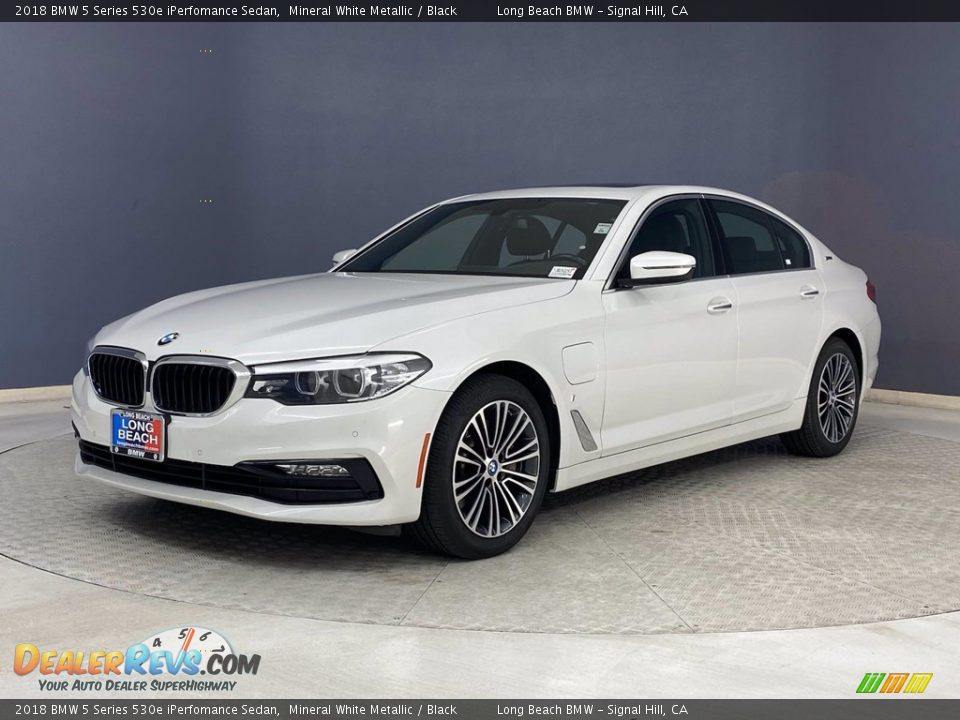 2018 BMW 5 Series 530e iPerfomance Sedan Mineral White Metallic / Black Photo #3