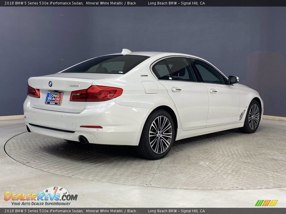 2018 BMW 5 Series 530e iPerfomance Sedan Mineral White Metallic / Black Photo #5