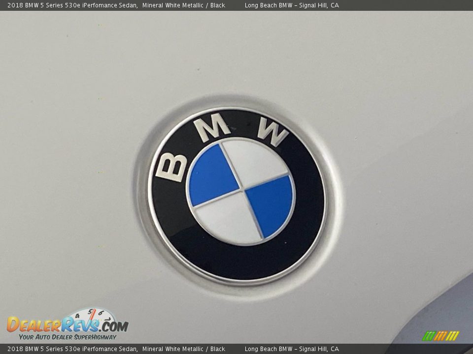2018 BMW 5 Series 530e iPerfomance Sedan Mineral White Metallic / Black Photo #7