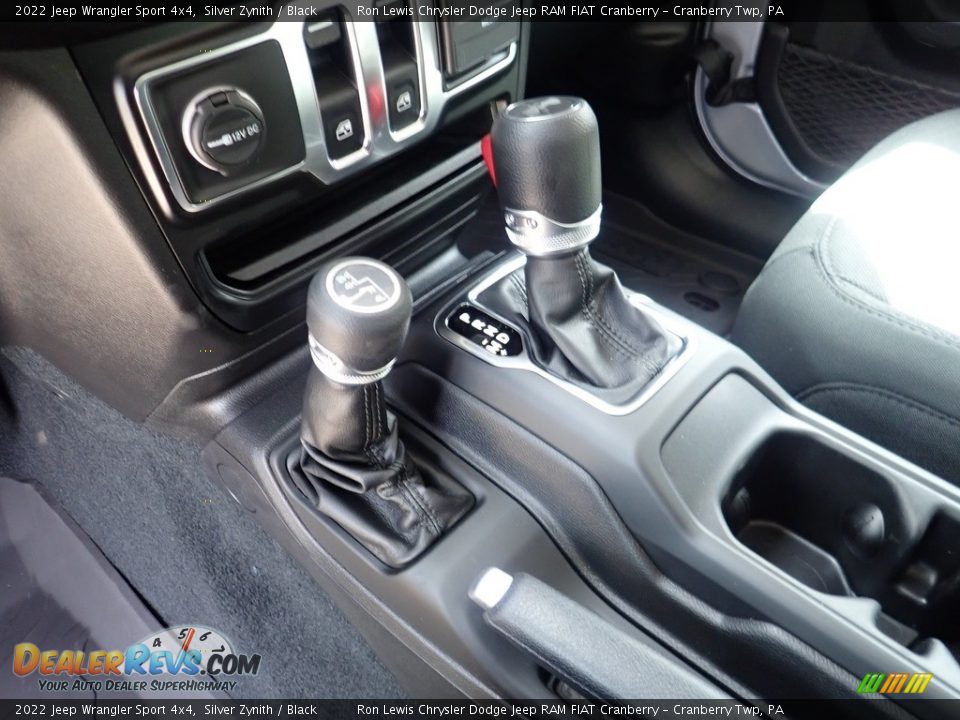 2022 Jeep Wrangler Sport 4x4 Shifter Photo #15