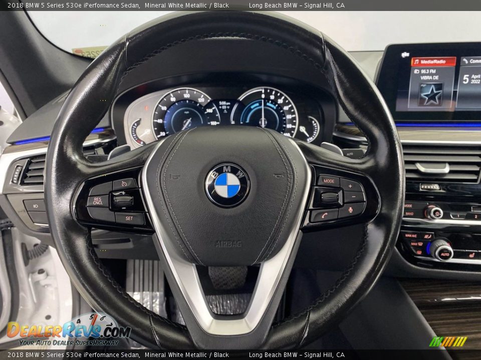 2018 BMW 5 Series 530e iPerfomance Sedan Mineral White Metallic / Black Photo #17