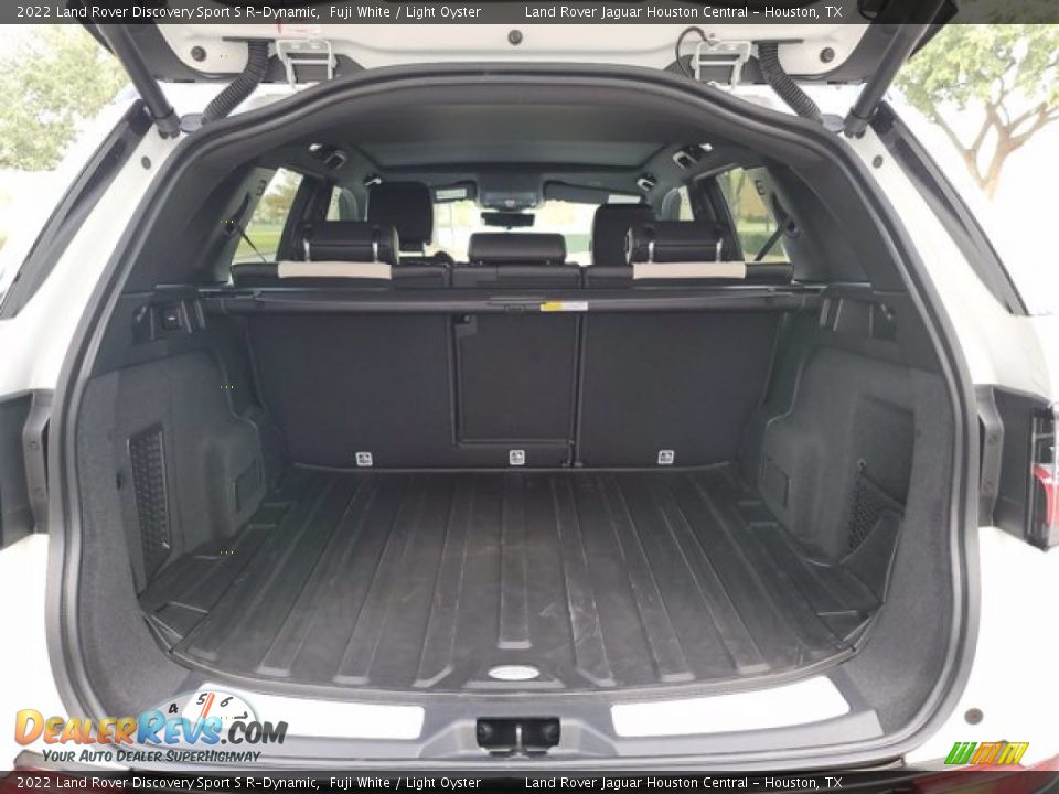 2022 Land Rover Discovery Sport S R-Dynamic Trunk Photo #25