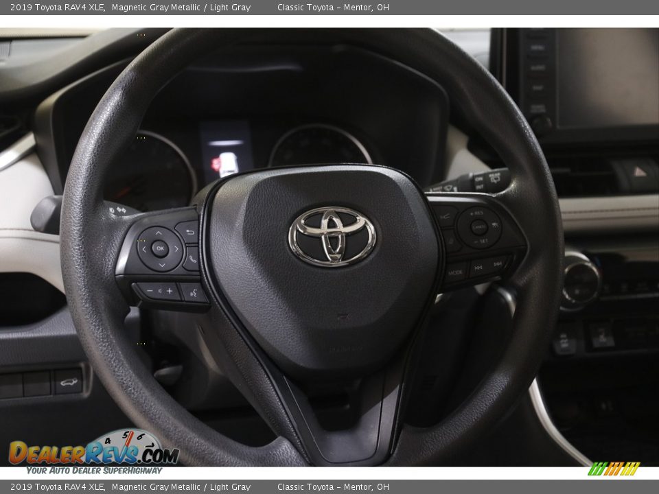 2019 Toyota RAV4 XLE Magnetic Gray Metallic / Light Gray Photo #7