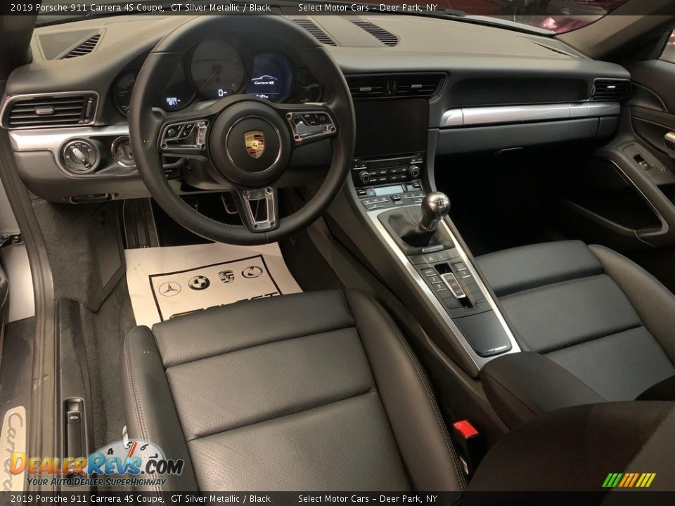 Black Interior - 2019 Porsche 911 Carrera 4S Coupe Photo #9