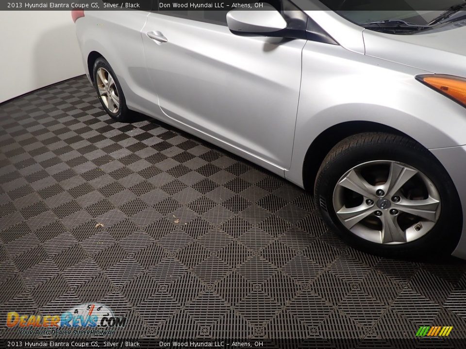 2013 Hyundai Elantra Coupe GS Silver / Black Photo #5