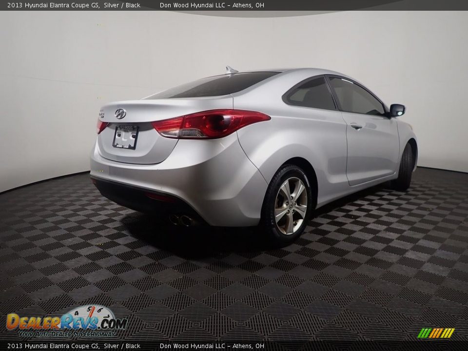 2013 Hyundai Elantra Coupe GS Silver / Black Photo #17