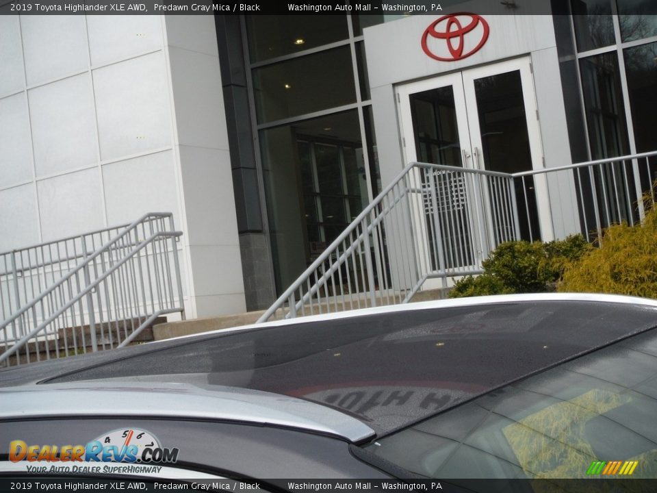 2019 Toyota Highlander XLE AWD Predawn Gray Mica / Black Photo #3
