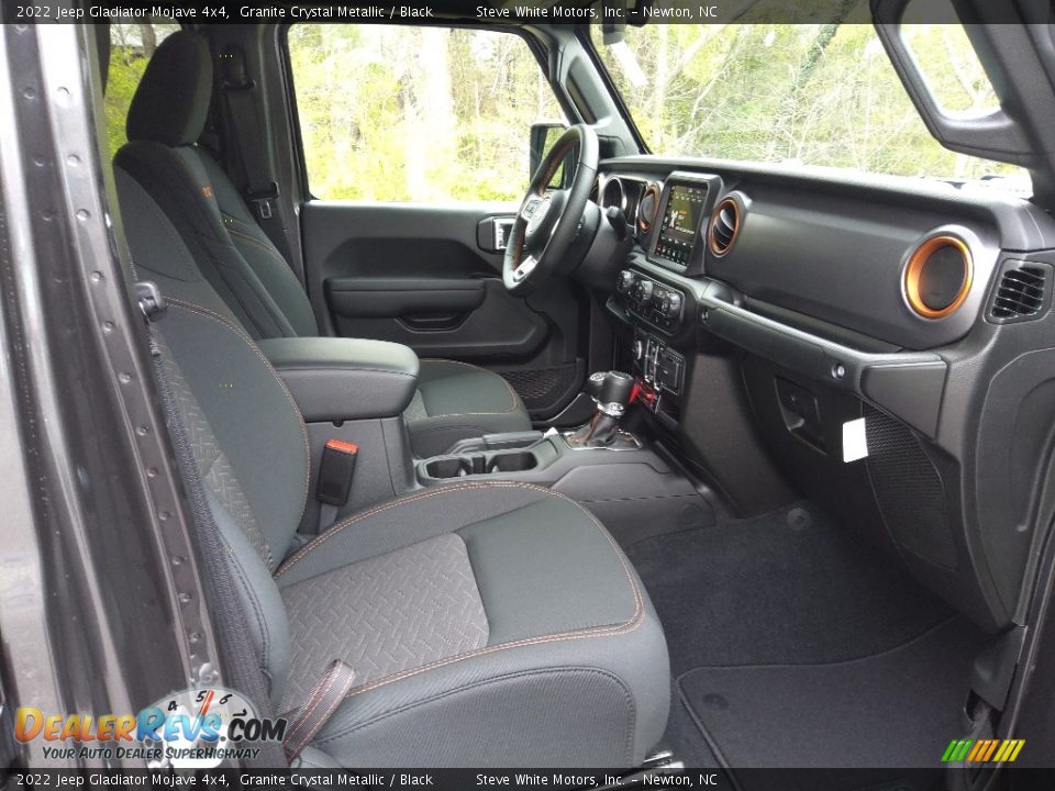 Front Seat of 2022 Jeep Gladiator Mojave 4x4 Photo #17