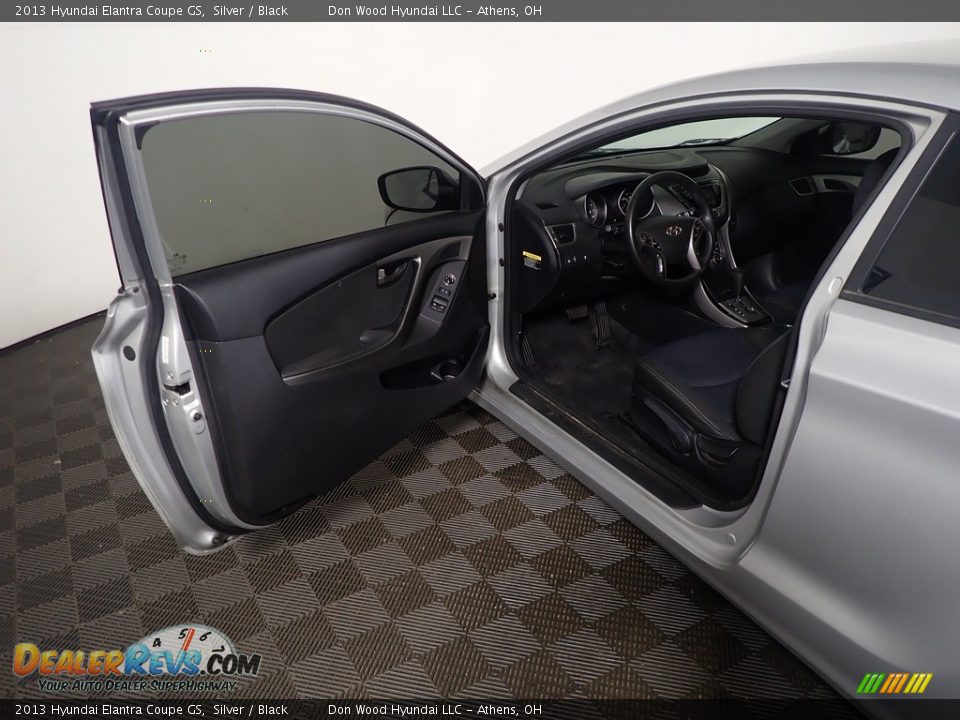 2013 Hyundai Elantra Coupe GS Silver / Black Photo #21