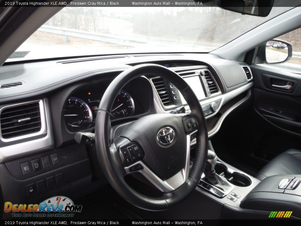 2019 Toyota Highlander XLE AWD Predawn Gray Mica / Black Photo #22