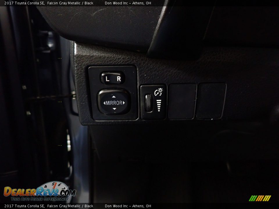 2017 Toyota Corolla SE Falcon Gray Metallic / Black Photo #31