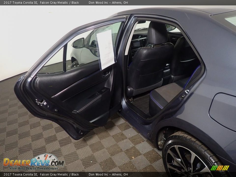 2017 Toyota Corolla SE Falcon Gray Metallic / Black Photo #34
