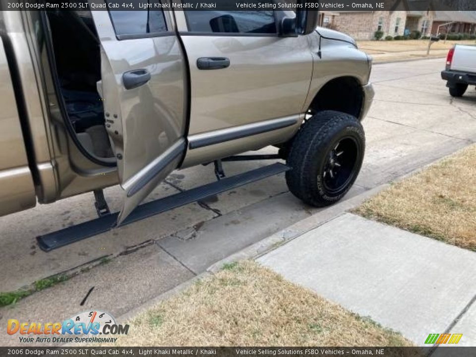 2006 Dodge Ram 2500 SLT Quad Cab 4x4 Light Khaki Metallic / Khaki Photo #5