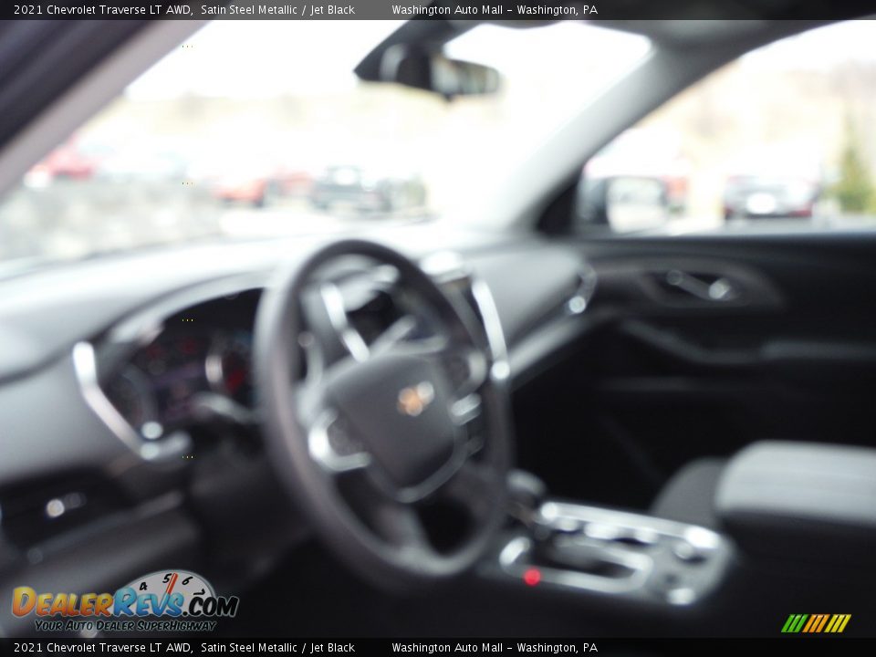 2021 Chevrolet Traverse LT AWD Satin Steel Metallic / Jet Black Photo #12