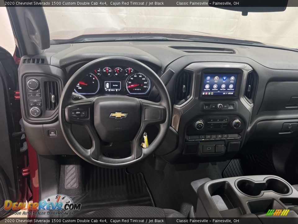 2020 Chevrolet Silverado 1500 Custom Double Cab 4x4 Cajun Red Tintcoat / Jet Black Photo #18