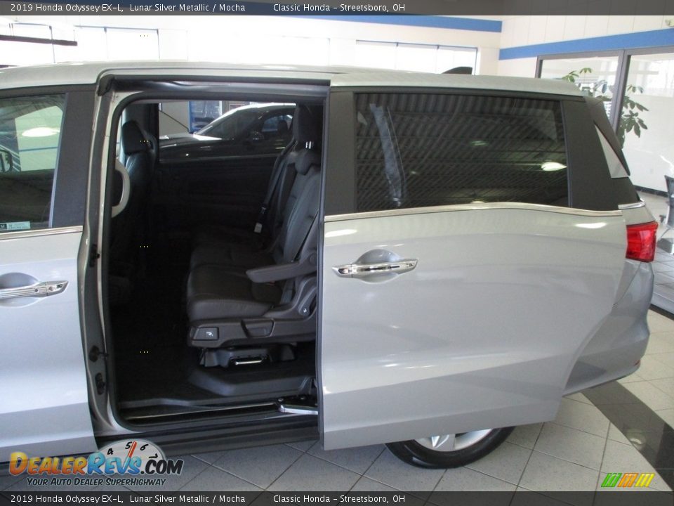 2019 Honda Odyssey EX-L Lunar Silver Metallic / Mocha Photo #24