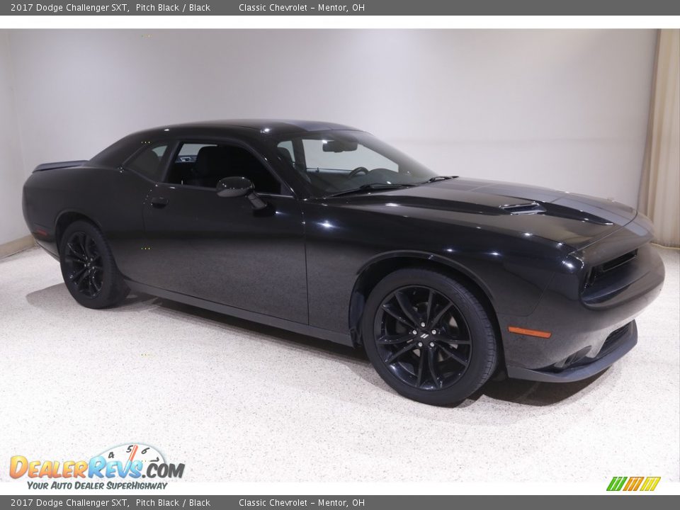 2017 Dodge Challenger SXT Pitch Black / Black Photo #1