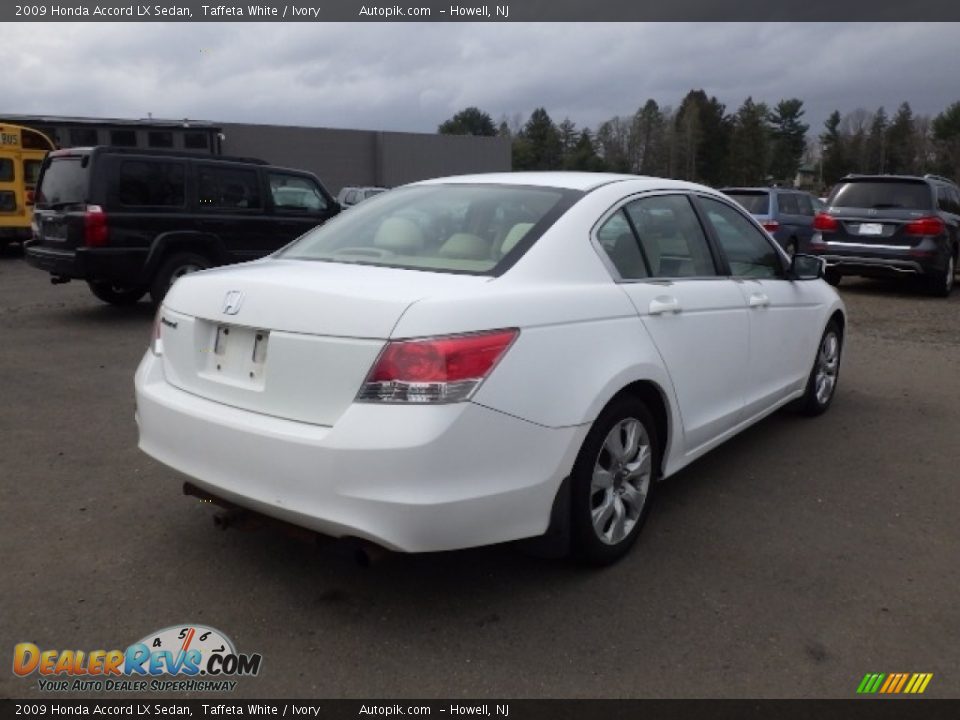 2009 Honda Accord LX Sedan Taffeta White / Ivory Photo #6