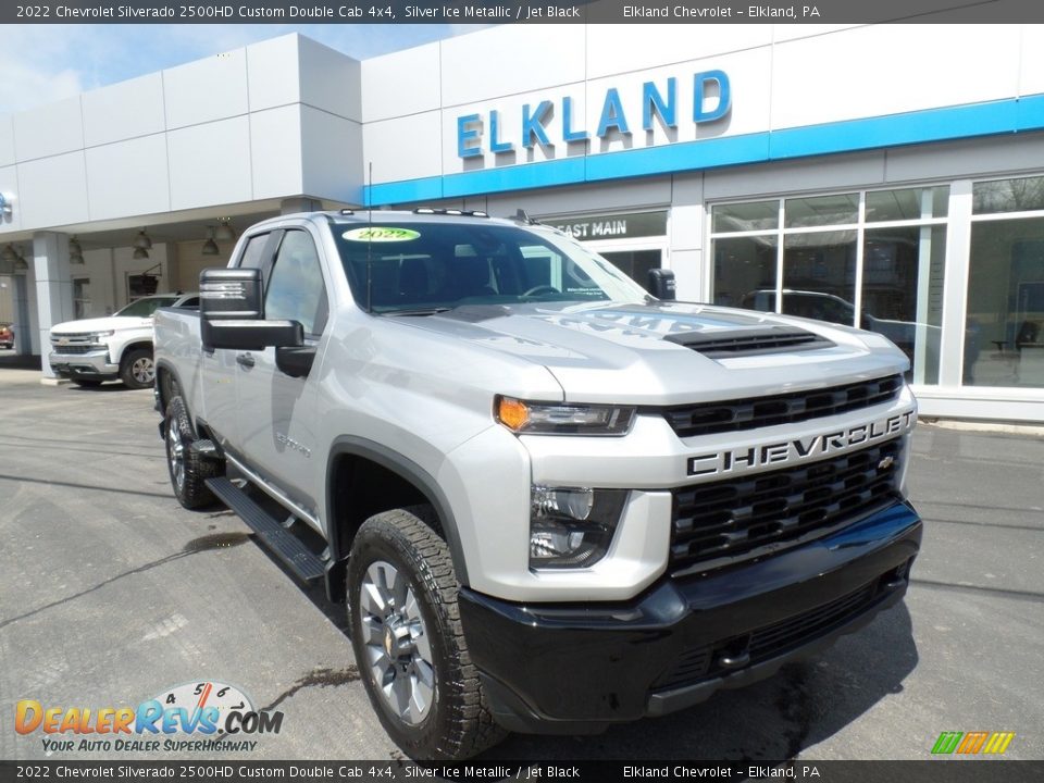 2022 Chevrolet Silverado 2500HD Custom Double Cab 4x4 Silver Ice Metallic / Jet Black Photo #9