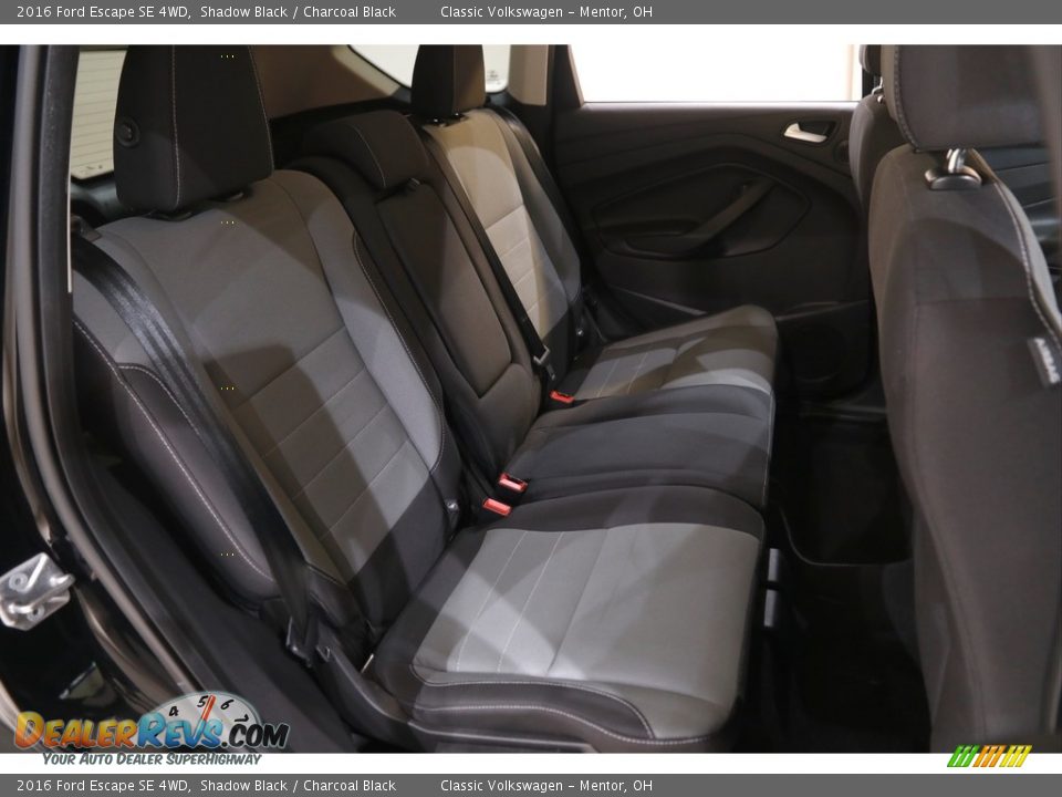 2016 Ford Escape SE 4WD Shadow Black / Charcoal Black Photo #15