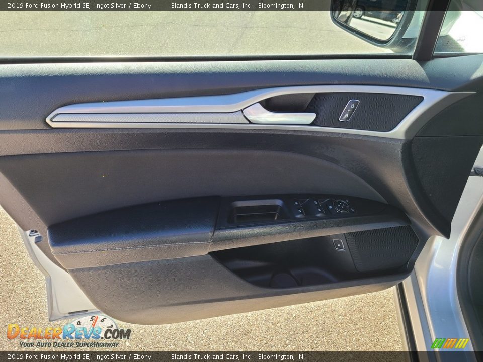 2019 Ford Fusion Hybrid SE Ingot Silver / Ebony Photo #5