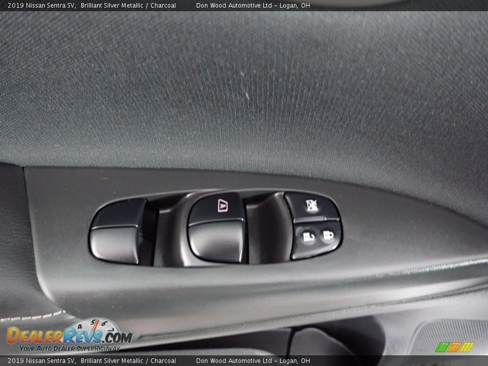 2019 Nissan Sentra SV Brilliant Silver Metallic / Charcoal Photo #15