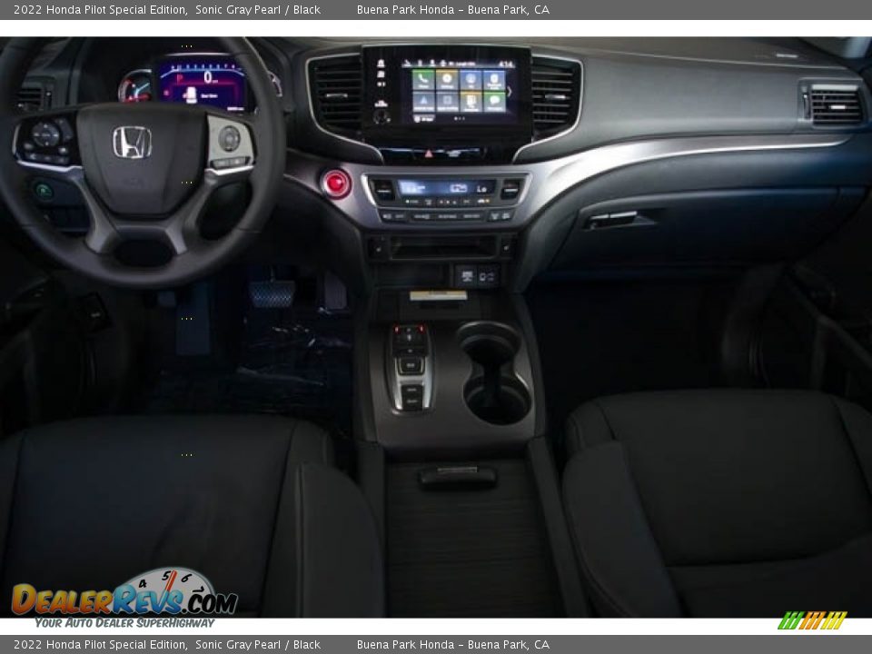 2022 Honda Pilot Special Edition Sonic Gray Pearl / Black Photo #17