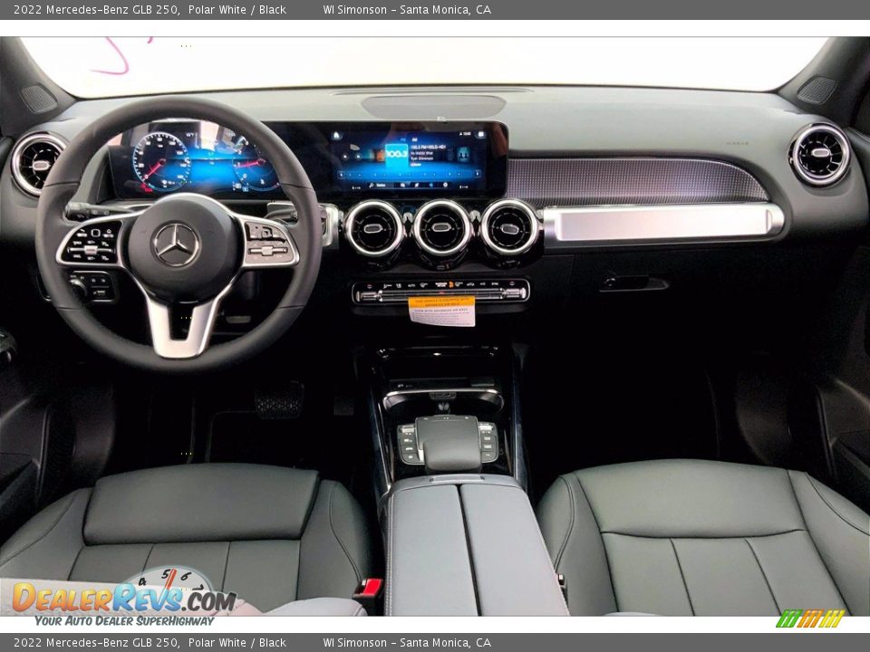 Dashboard of 2022 Mercedes-Benz GLB 250 Photo #6