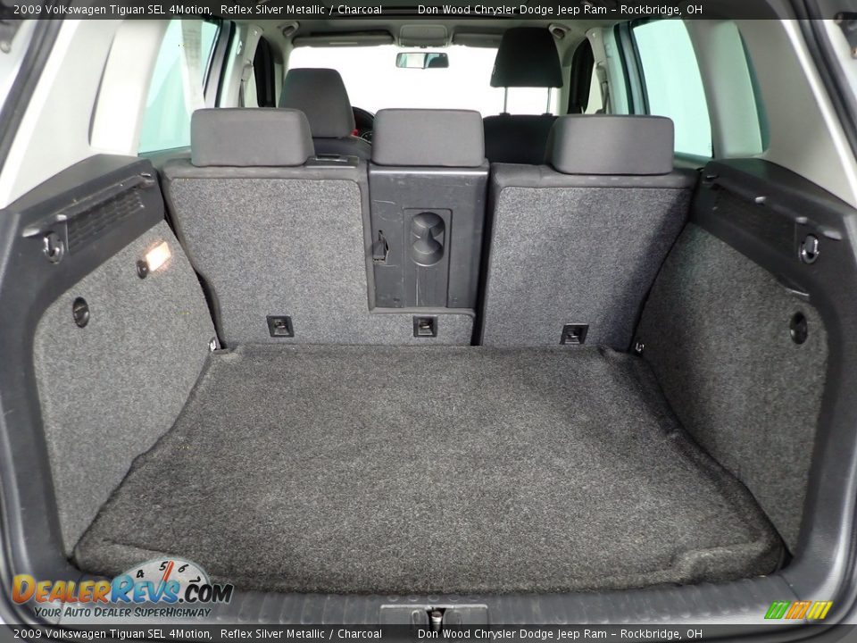 2009 Volkswagen Tiguan SEL 4Motion Reflex Silver Metallic / Charcoal Photo #11