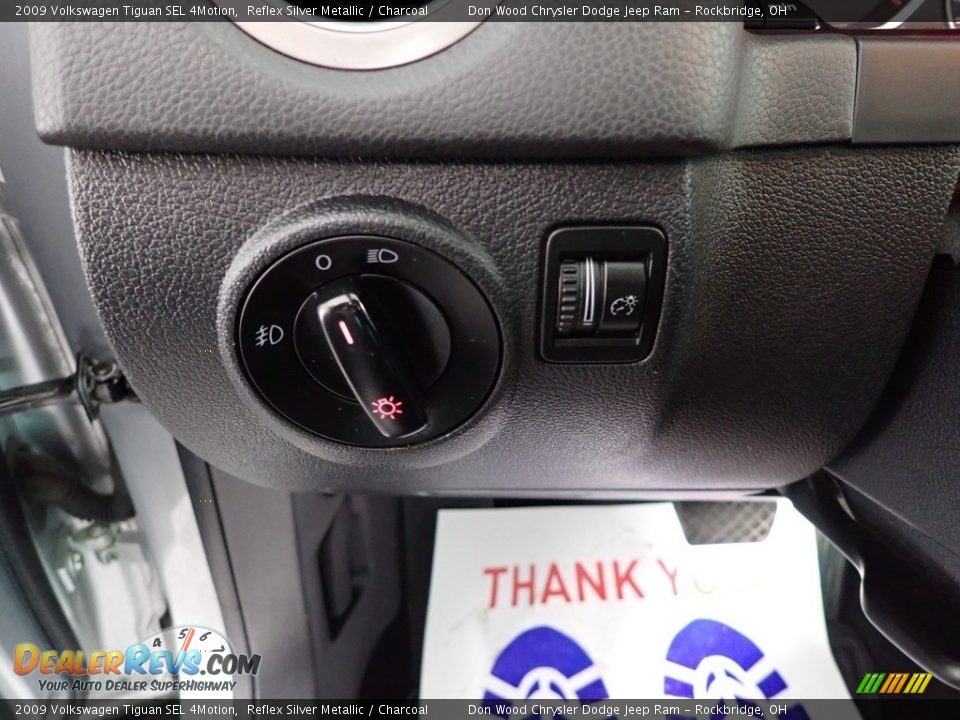 2009 Volkswagen Tiguan SEL 4Motion Reflex Silver Metallic / Charcoal Photo #17