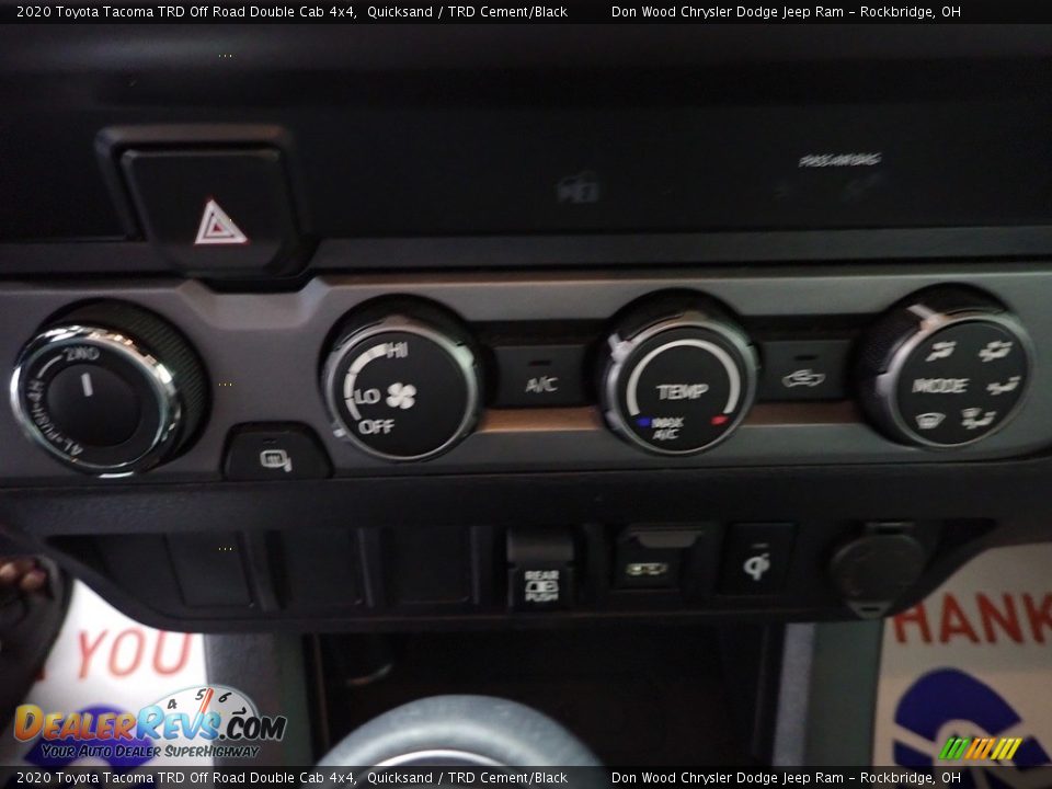 2020 Toyota Tacoma TRD Off Road Double Cab 4x4 Quicksand / TRD Cement/Black Photo #20