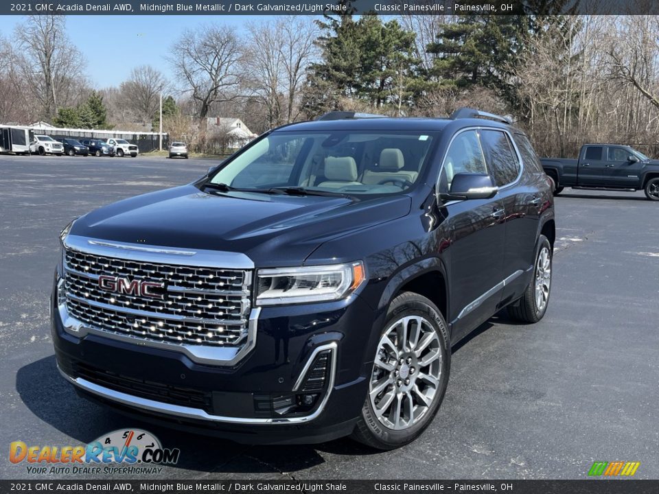 Front 3/4 View of 2021 GMC Acadia Denali AWD Photo #1