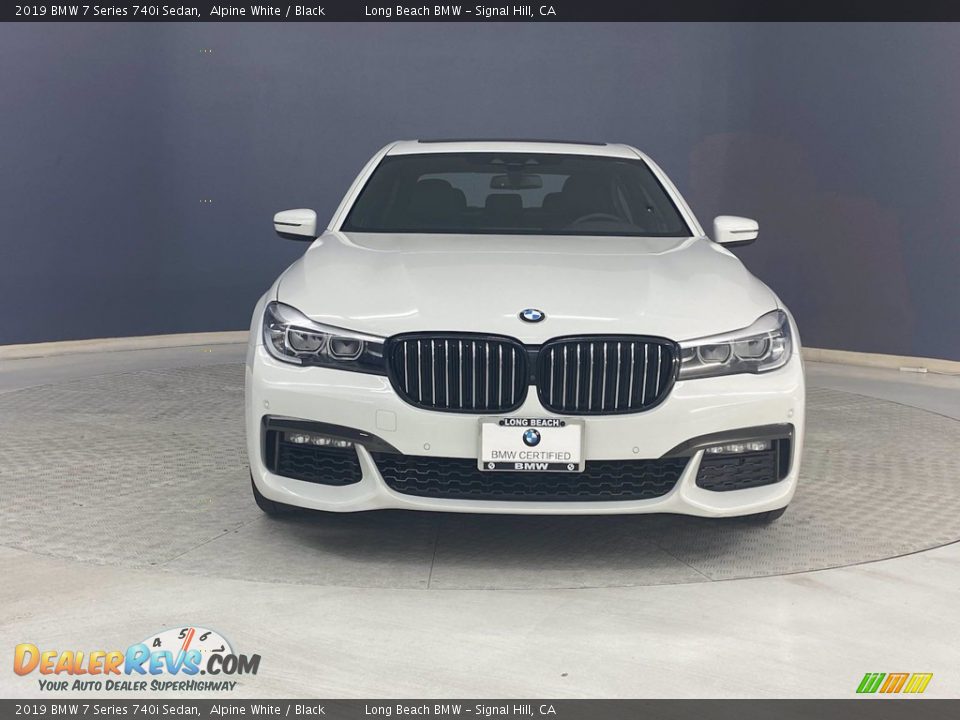 2019 BMW 7 Series 740i Sedan Alpine White / Black Photo #2