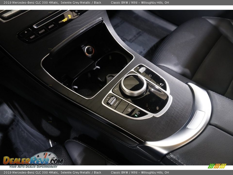 2019 Mercedes-Benz GLC 300 4Matic Selenite Grey Metallic / Black Photo #15