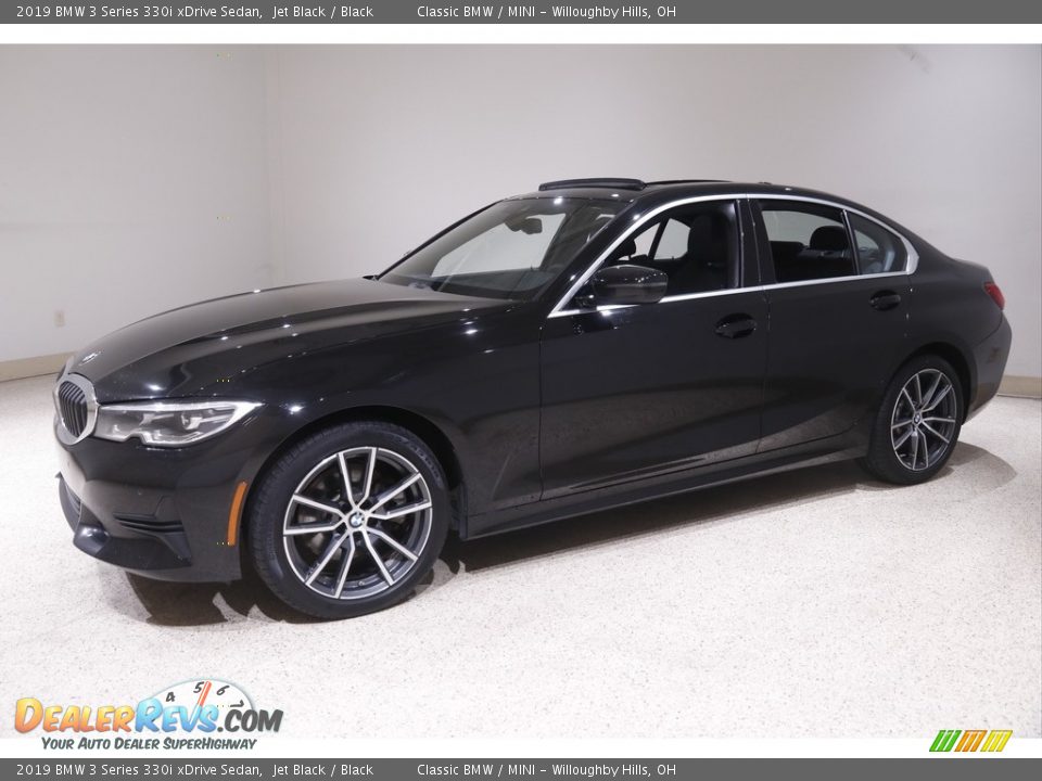 2019 BMW 3 Series 330i xDrive Sedan Jet Black / Black Photo #3