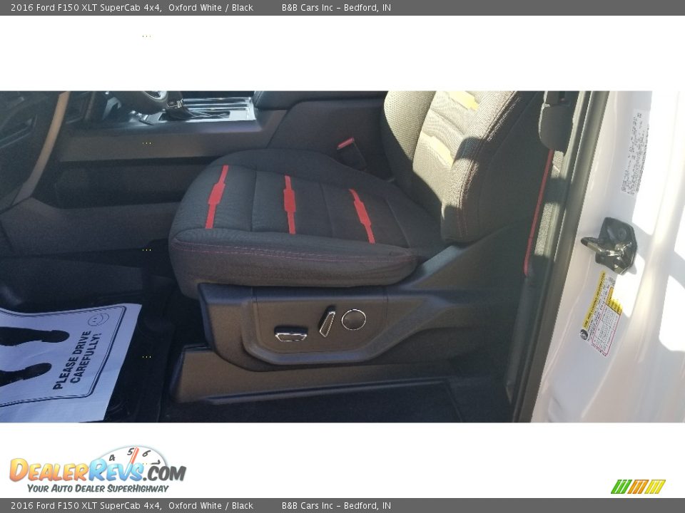 2016 Ford F150 XLT SuperCab 4x4 Oxford White / Black Photo #13