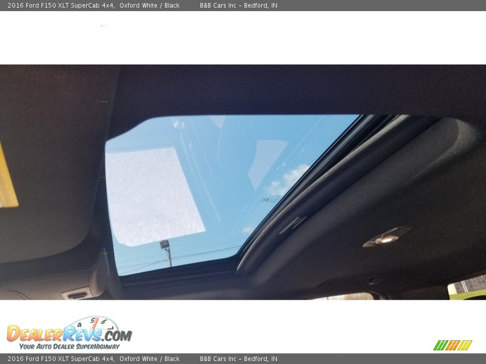 2016 Ford F150 XLT SuperCab 4x4 Oxford White / Black Photo #22