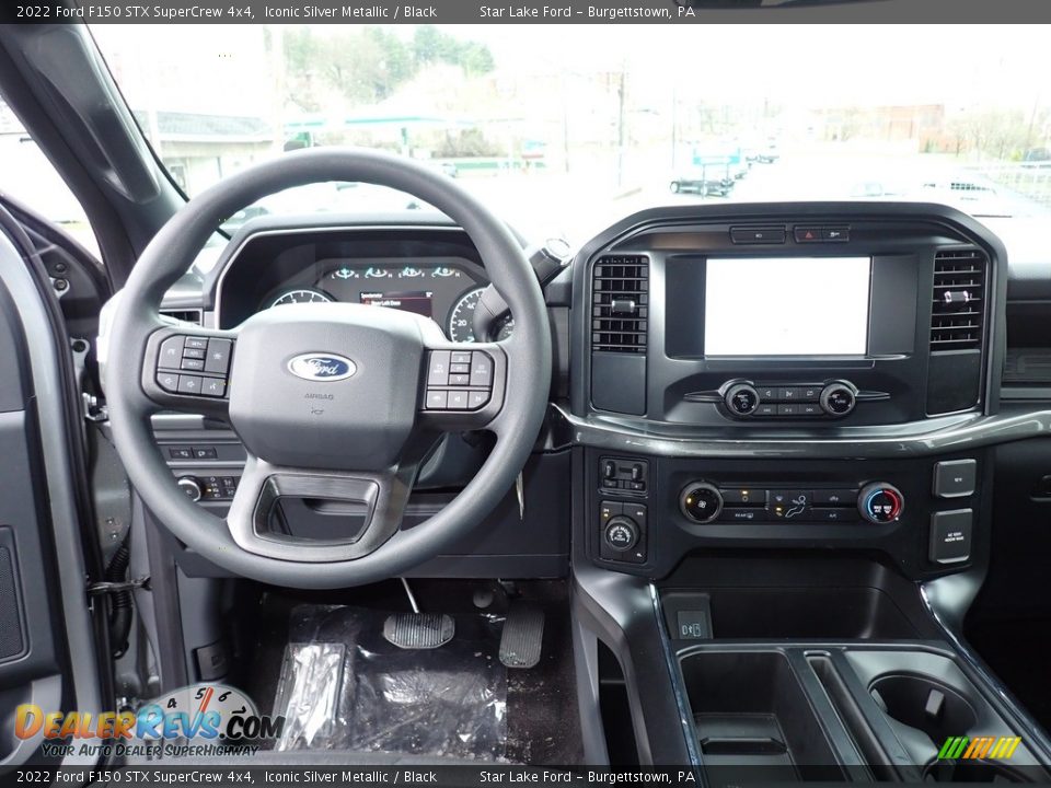 Dashboard of 2022 Ford F150 STX SuperCrew 4x4 Photo #12