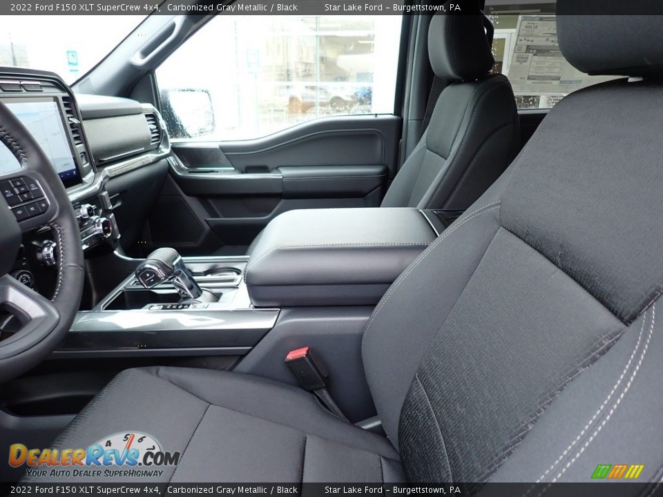 Front Seat of 2022 Ford F150 XLT SuperCrew 4x4 Photo #10
