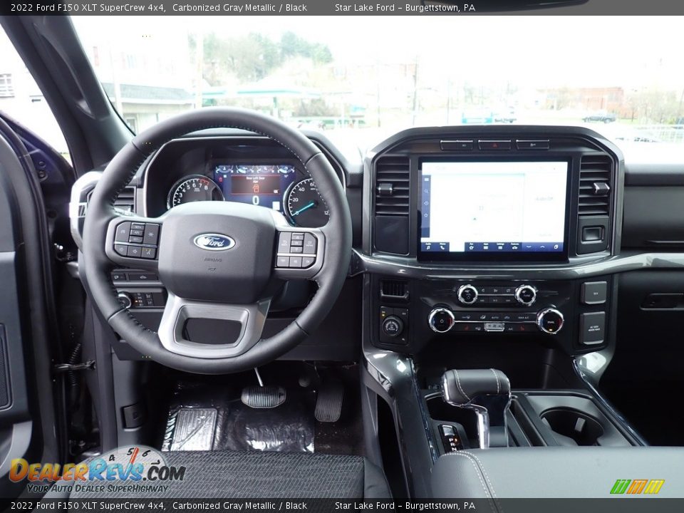 Dashboard of 2022 Ford F150 XLT SuperCrew 4x4 Photo #13