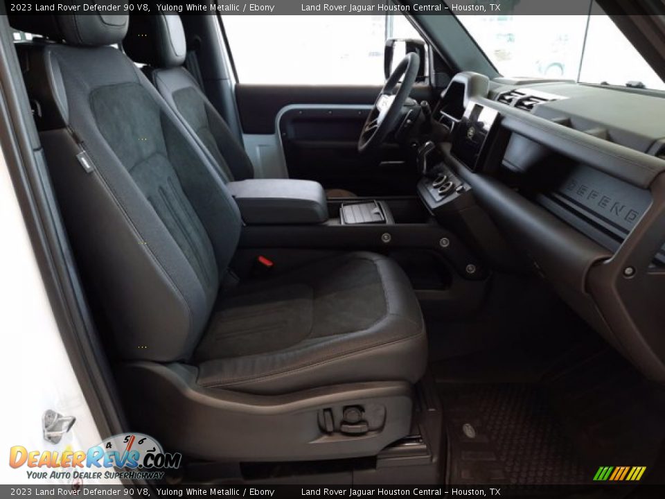 Ebony Interior - 2023 Land Rover Defender 90 V8 Photo #3