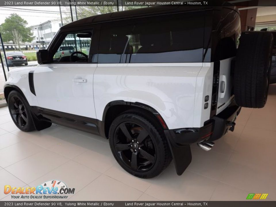 2023 Land Rover Defender 90 V8 Yulong White Metallic / Ebony Photo #10