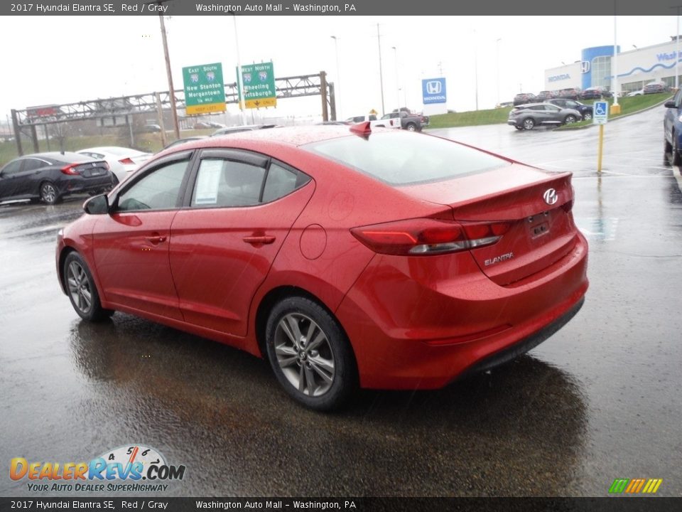 2017 Hyundai Elantra SE Red / Gray Photo #7