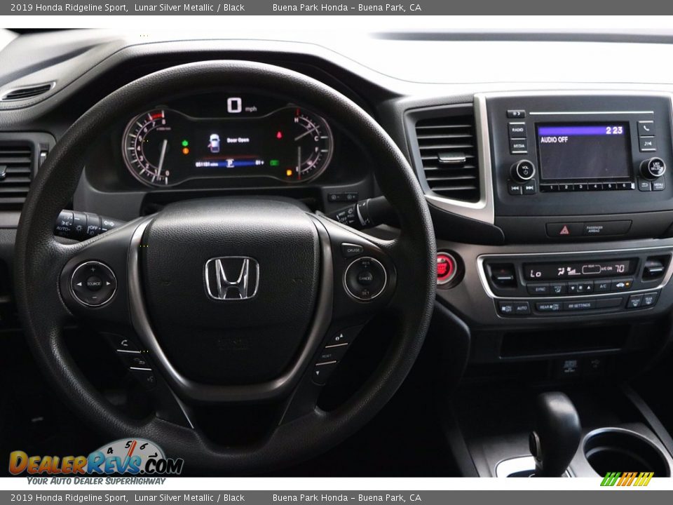 2019 Honda Ridgeline Sport Lunar Silver Metallic / Black Photo #17