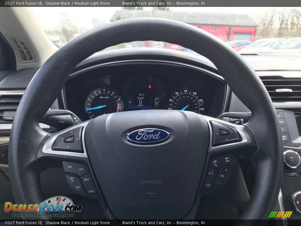 2017 Ford Fusion SE Shadow Black / Medium Light Stone Photo #20