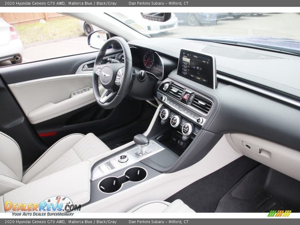 Dashboard of 2020 Hyundai Genesis G70 AWD Photo #16